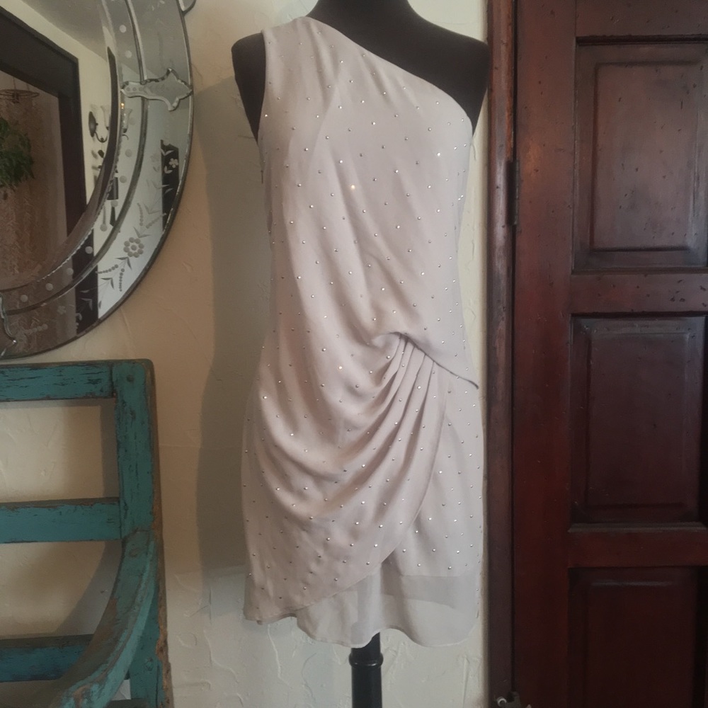 EXPRESS COCKTAIL DRESS - Picture 2 of 3